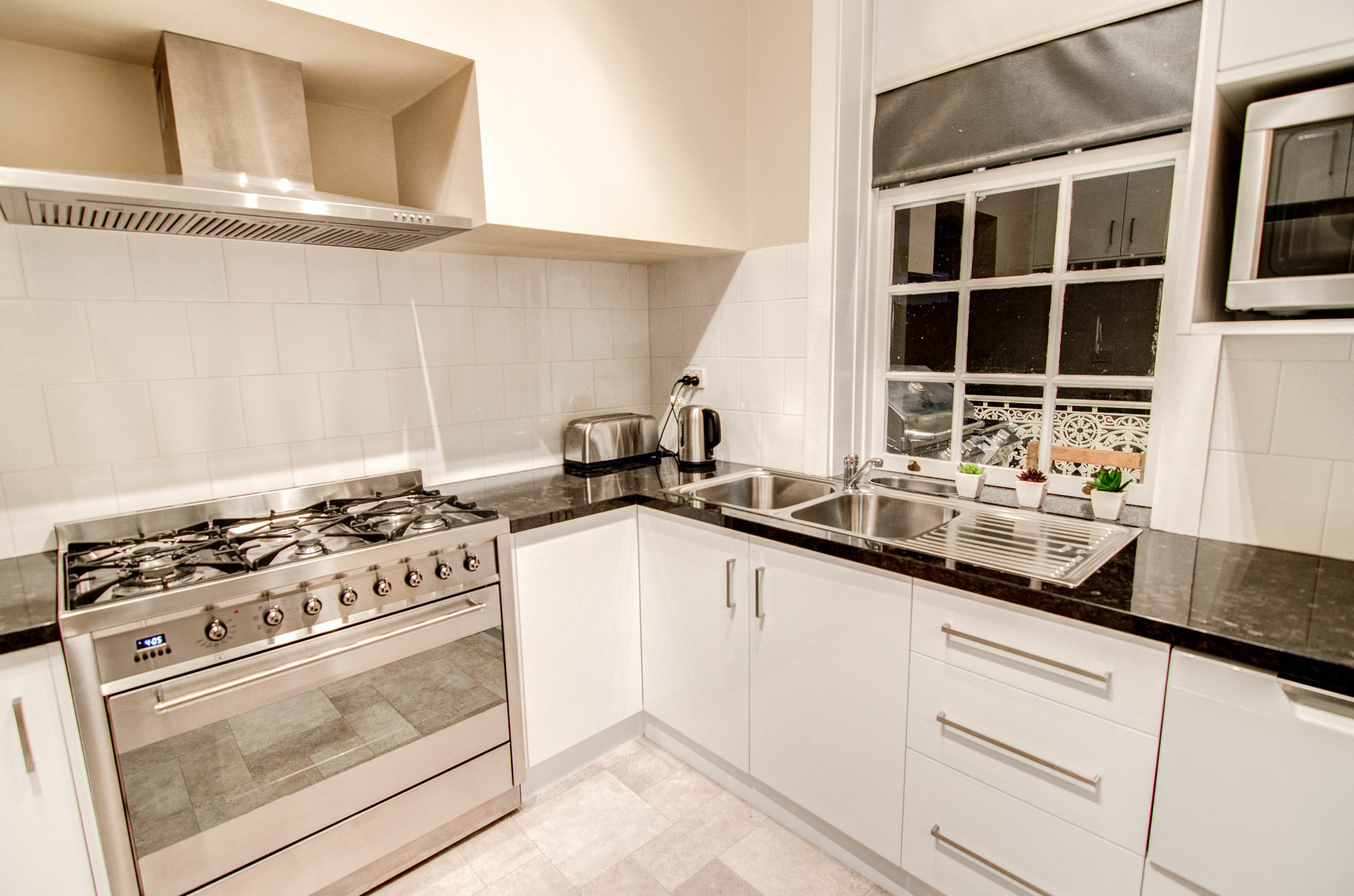 Ashcroft Apartment Λόντσεστον Εξωτερικό φωτογραφία