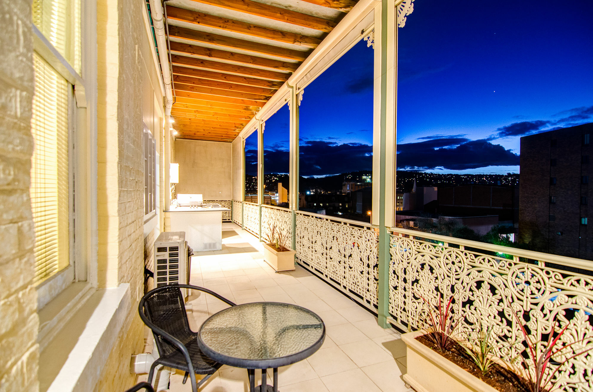 Ashcroft Apartment Λόντσεστον Εξωτερικό φωτογραφία
