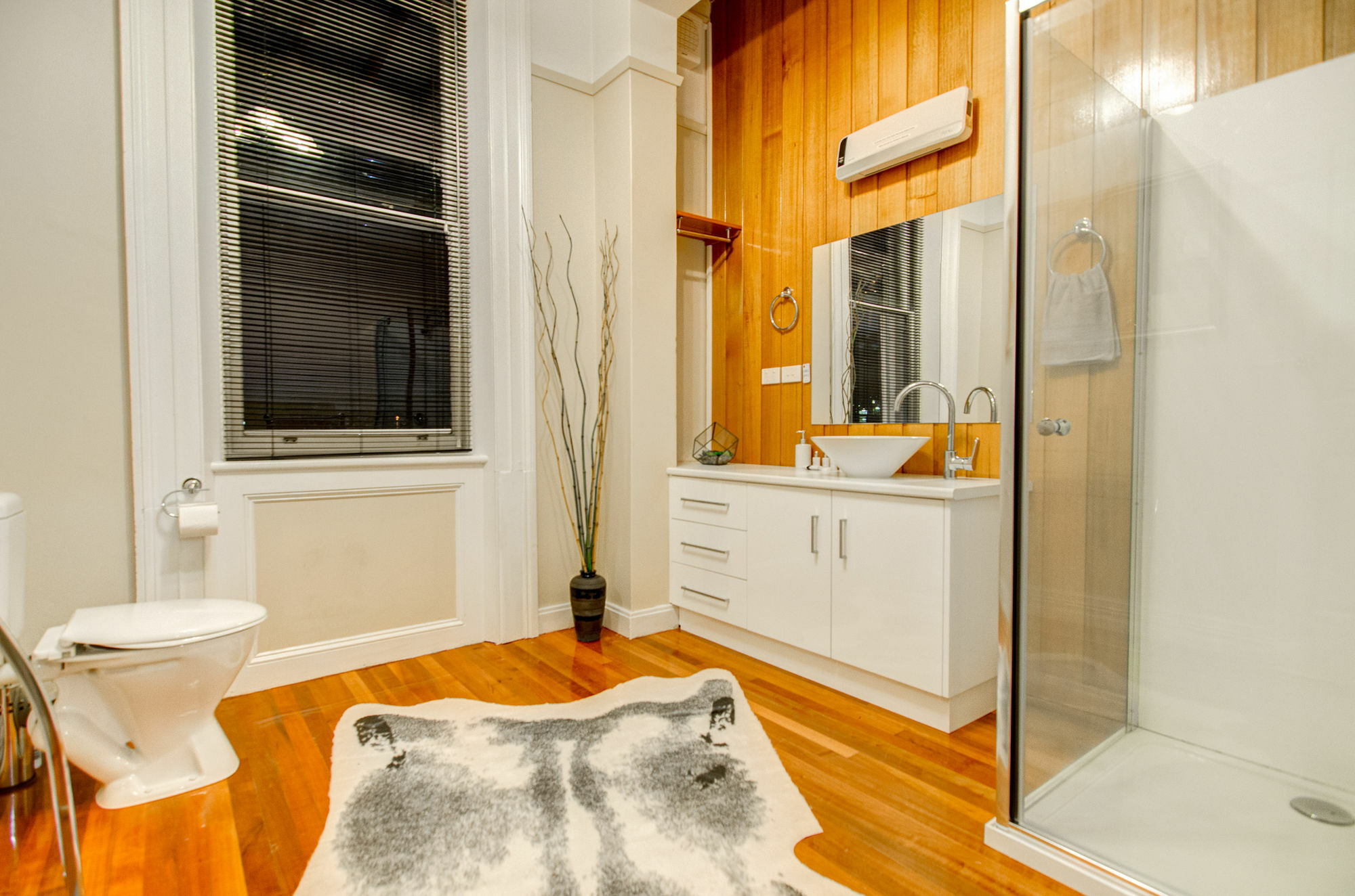 Ashcroft Apartment Λόντσεστον Εξωτερικό φωτογραφία